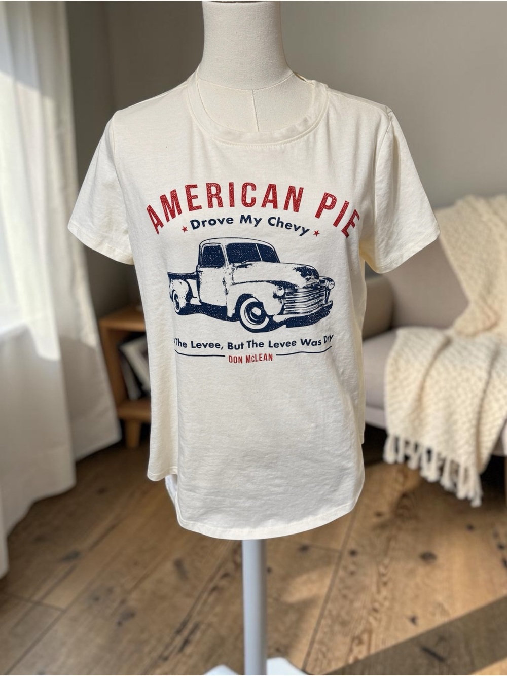 American Pie Don McLean T-Shirt SZ MED NWOT.